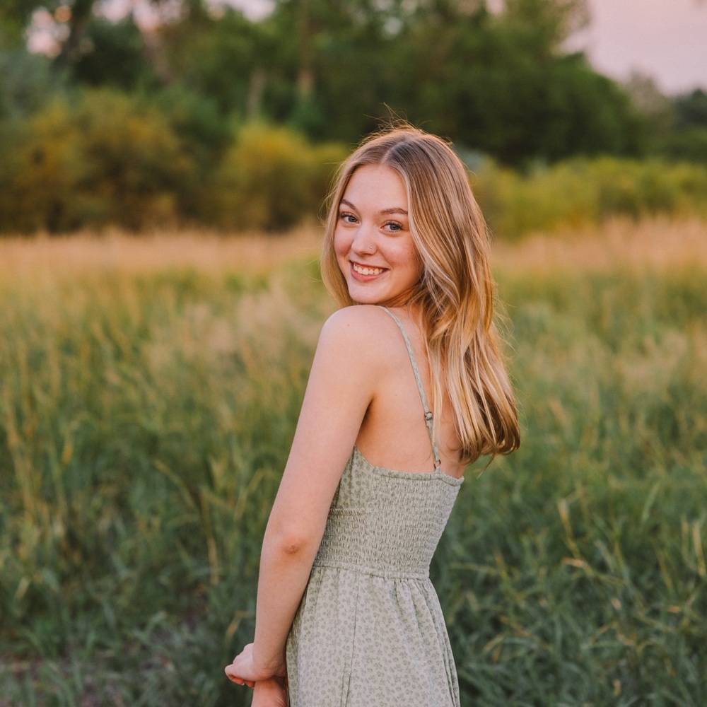 Meet your Posher, Rae